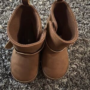 Kids Brown Cozy Winter Boots